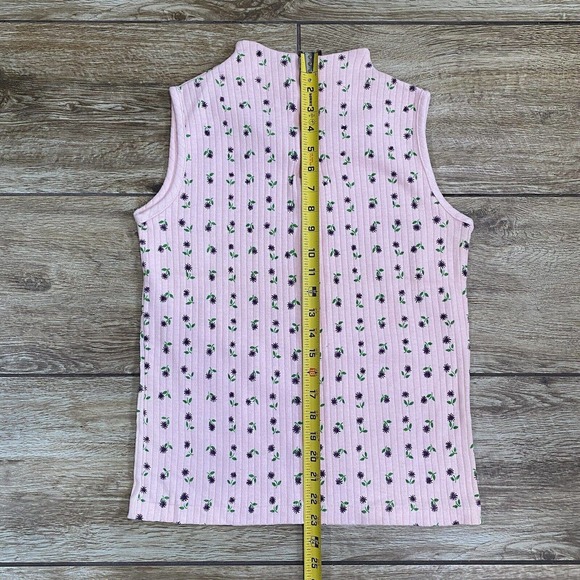 Vintage Pink Flower Sleeveless Mock Neck Ribbed Top - Picture 7 of 12